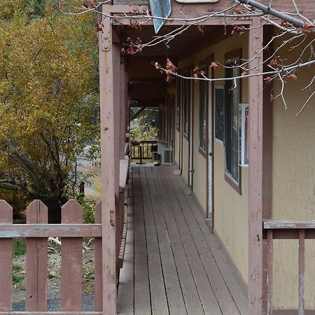 Deep Creek Motel Running Springs Εξωτερικό φωτογραφία