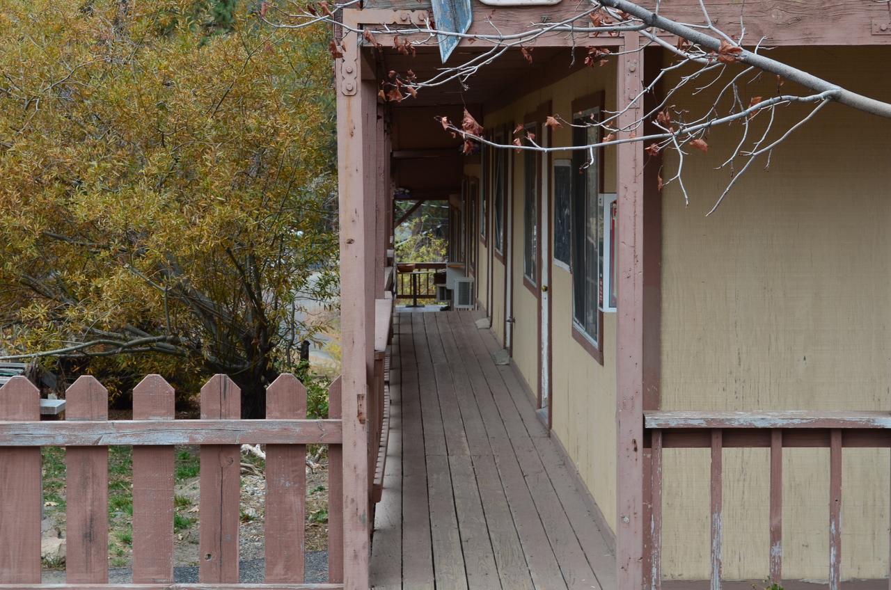 Deep Creek Motel Running Springs Εξωτερικό φωτογραφία