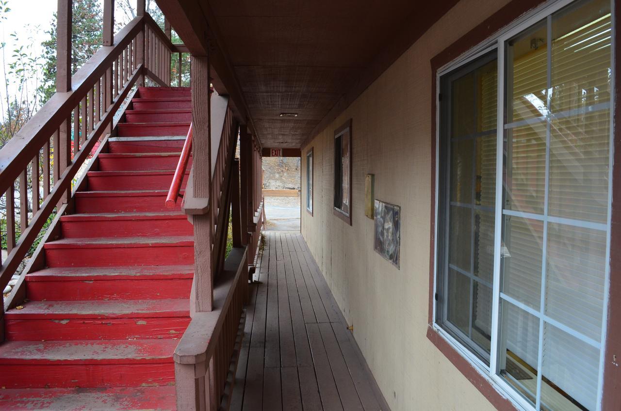 Deep Creek Motel Running Springs Εξωτερικό φωτογραφία